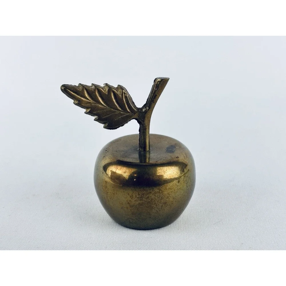 Vintage Brass Apple w/Stem & Leaf Fruit Small Decor Gift Teacher Paperweight